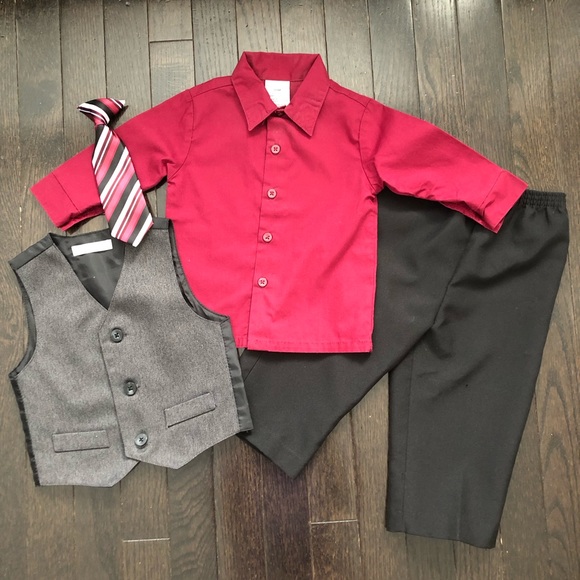 Perry Ellis 4 Piece Vest Suit Set 18 months - Picture 4 of 9